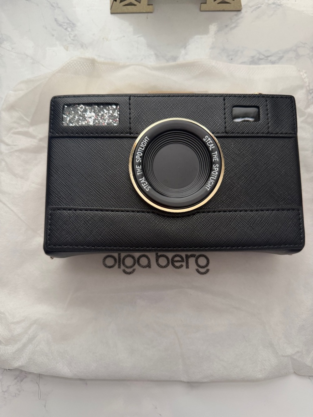 NWT Olga Berg Black Camera Clutch 📸 ✨